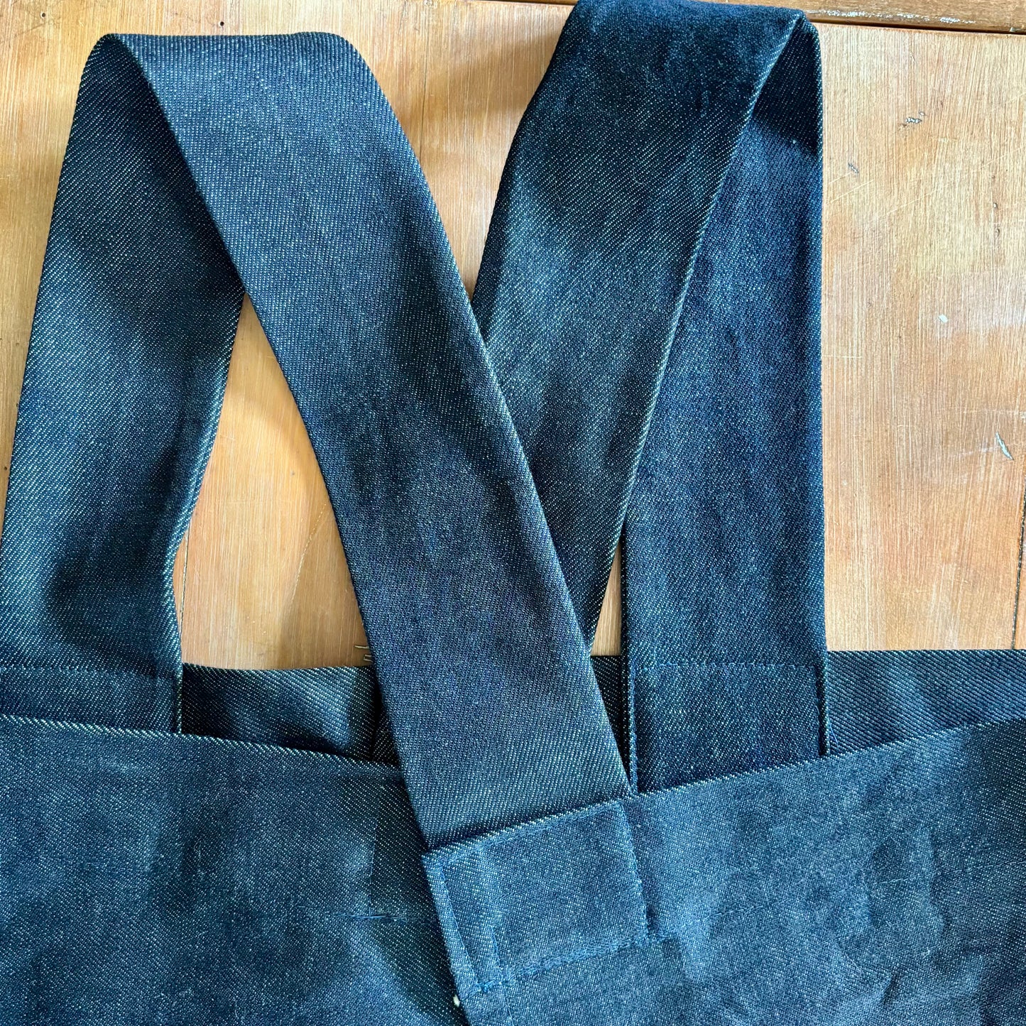 Boxy Apron I