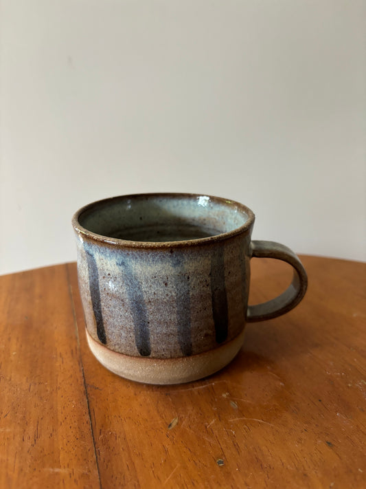 Mug IV